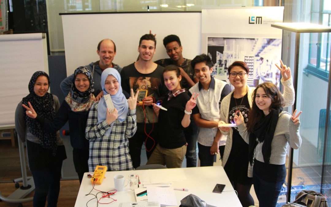 LCM Workshop on electronics for teenagers